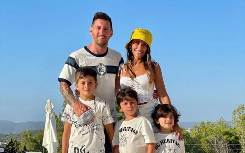 Đã có Antonella, Messi vẫn công khai muốn thêm cô gái khác