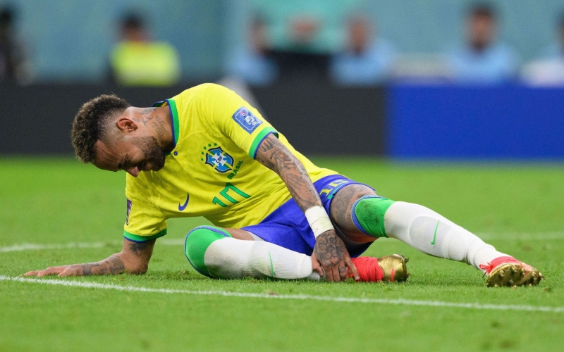 Neymar gặp chấn thương nặng nề, FIFA 'thiệt đơn thiệt kép' vì thế Al Hilal