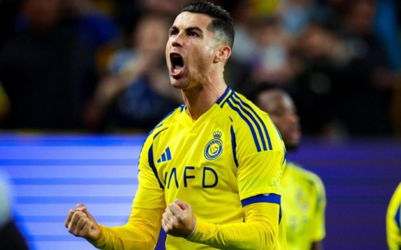 Ronaldo lập công, Al Nassr thắng dễ Al Feiha tại Saudi Pro League