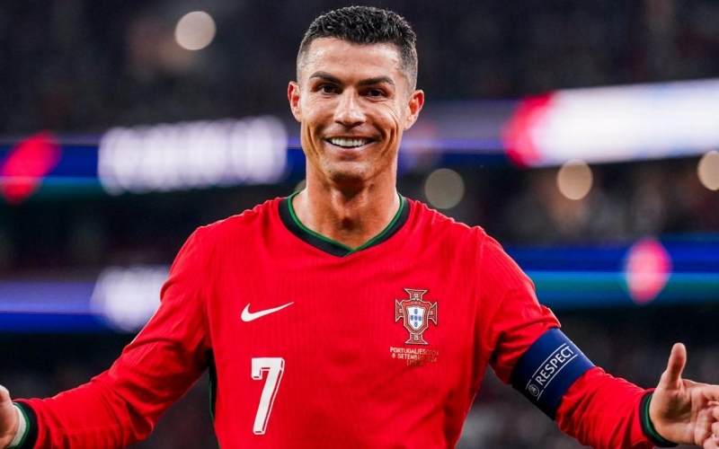 Ronaldo: 'Nói tôi không thành công vì thiếu cúp World Cup là không công bằng'