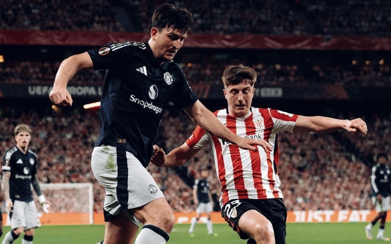 Trực tiếp Brentford 0-1 MU: Mason Mount mở tỷ số