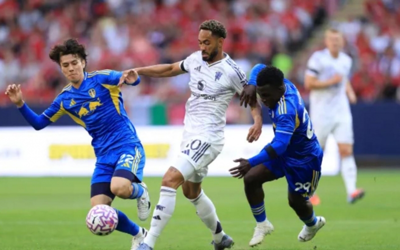 Trực tiếp MU 0-0 Leeds United: Hết hiệp 1