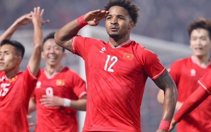 Xuân Son: 'Tôi sẵn sàng đá cả 90 phút trận trước Lào'