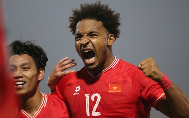 Xuân Son khiến đồng đội trên tuyển nể phục vì điều này