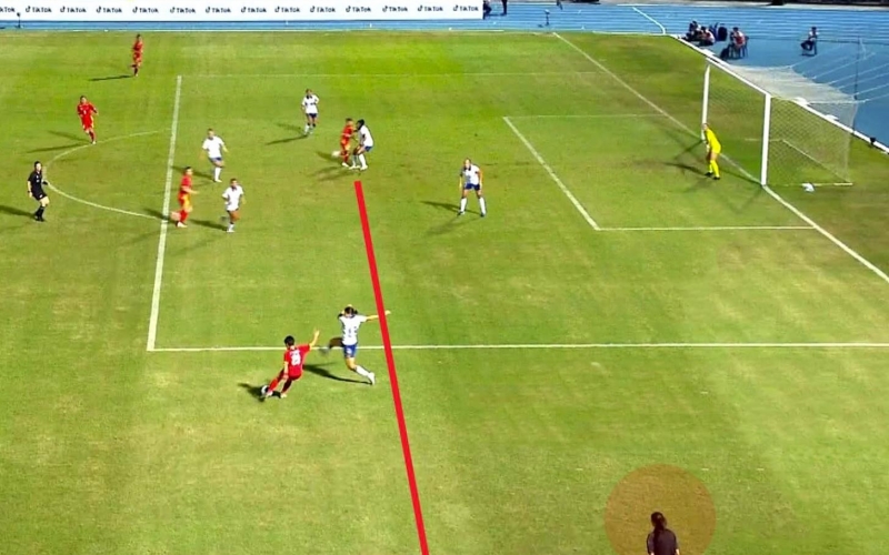 Báo Anh thốt lên một điều về bàn thắng bị cướp trắng của ĐT nữ Việt Nam