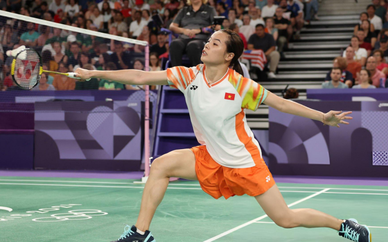Nguyễn Thùy Linh thắng dễ trận mở màn Olympic Paris 2024
