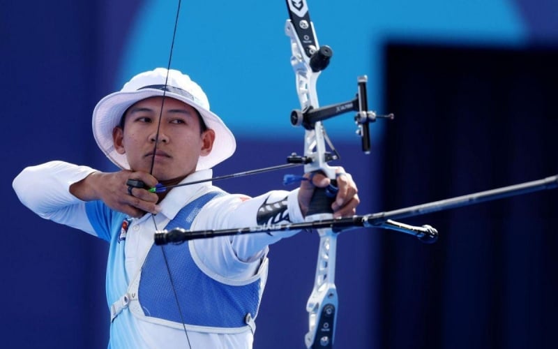 Cung thủ Lê Quốc Phong dừng bước tại Olympic Paris 2024