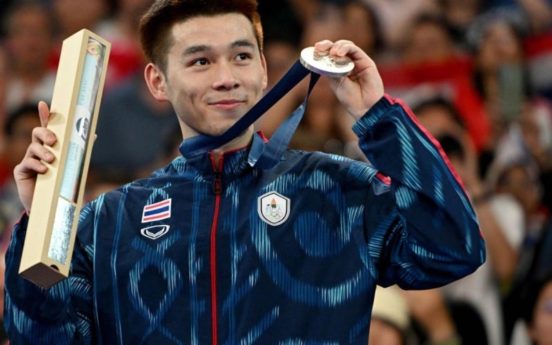 Giành HCB Olympic 2024, siêu sao cầu lông Thái Lan nhận khoản tiền khổng lồ