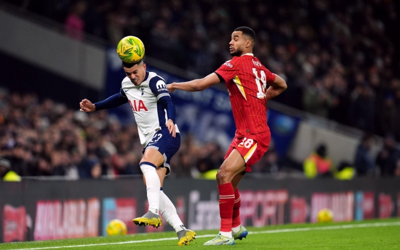 Trực tiếp Tottenham 0-0 Liverpool: Tấn công mãn nhãn