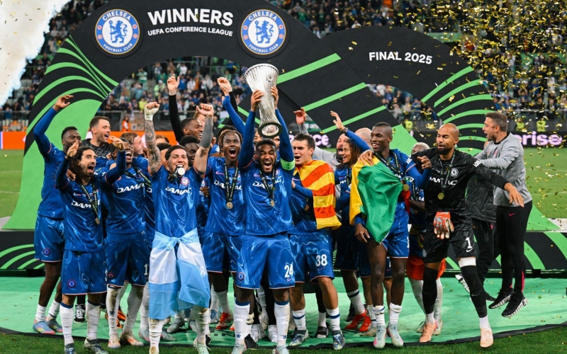 Ngược dòng trước Betis, Chelsea lên ngôi vô địch Conference League