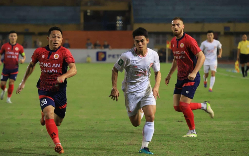 Trực tiếp CAHN 1-0 Viettel: Quang Hải tỏa sáng
