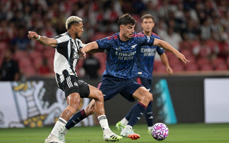 Trực tiếp Arsenal 2-2 Newcastle: Ngang tài cân sức