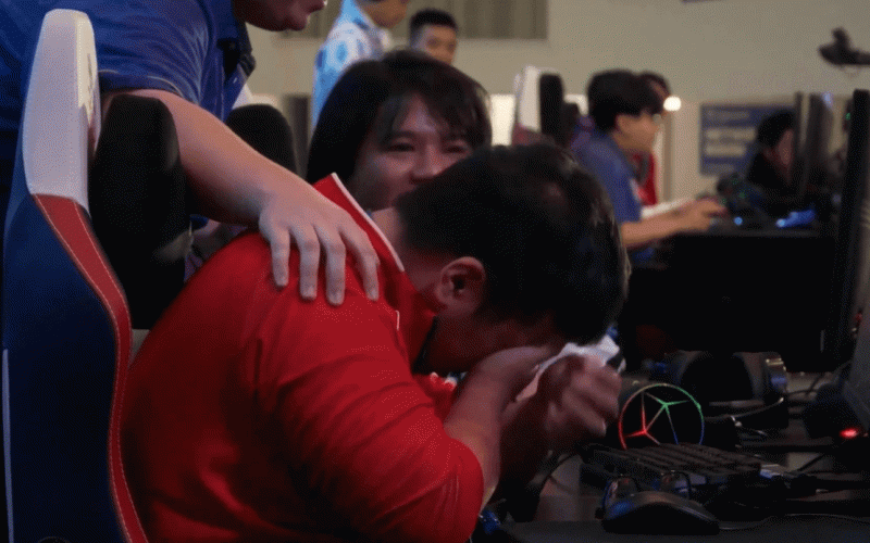 VĐV Audition Việt Nam ôm mặt khóc vì mất HCV ở giây cuối cùng