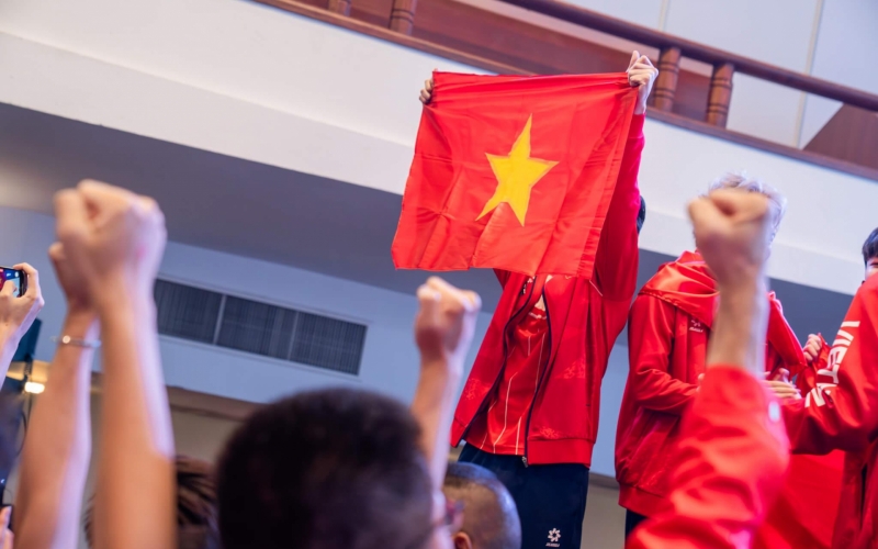 Esports Việt Nam lập cú đúp HCV lịch sử tại SEA Games 33