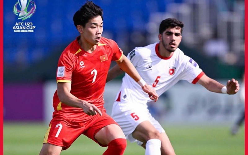 Trận thua U23 Việt Nam khiến cầu thủ Jordan mất điểm trước thềm World Cup
