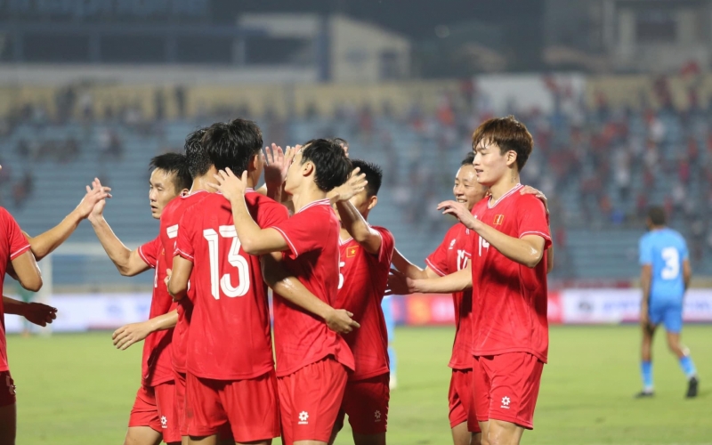 ĐT Việt Nam chung bảng 2 đội Đông Nam Á ở vòng loại Asian Cup