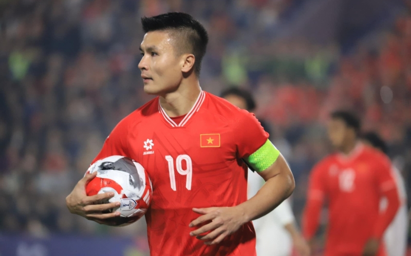 Quang Hải: 'Tôi và các đồng đội sẽ gác lại niềm vui vô địch AFF Cup'