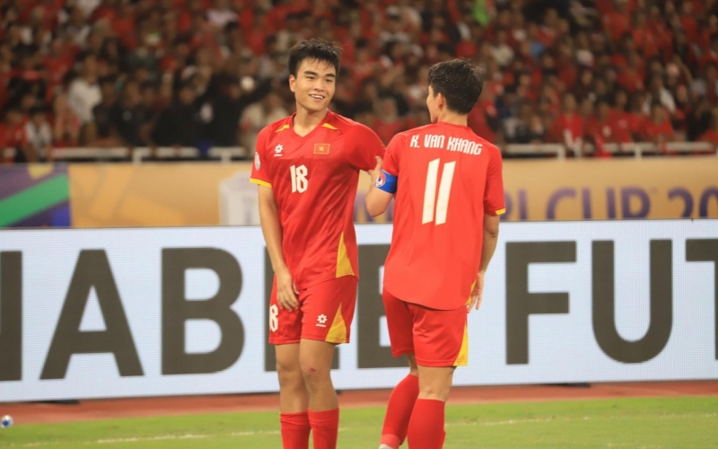 TRỰC TIẾP U23 Việt Nam 1-0 U23 Indonesia: Công Phương tỏa sáng