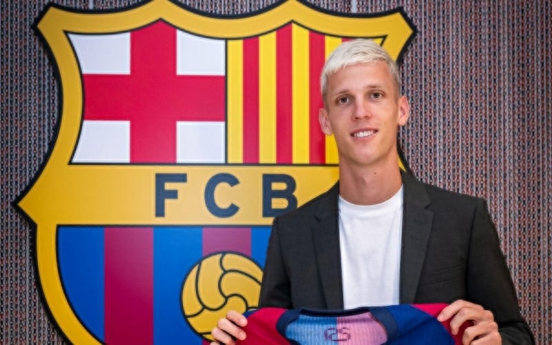 CHÍNH THỨC: Barca sở hữu Dani Olmo, phí mua đứt 500 triệu Euro