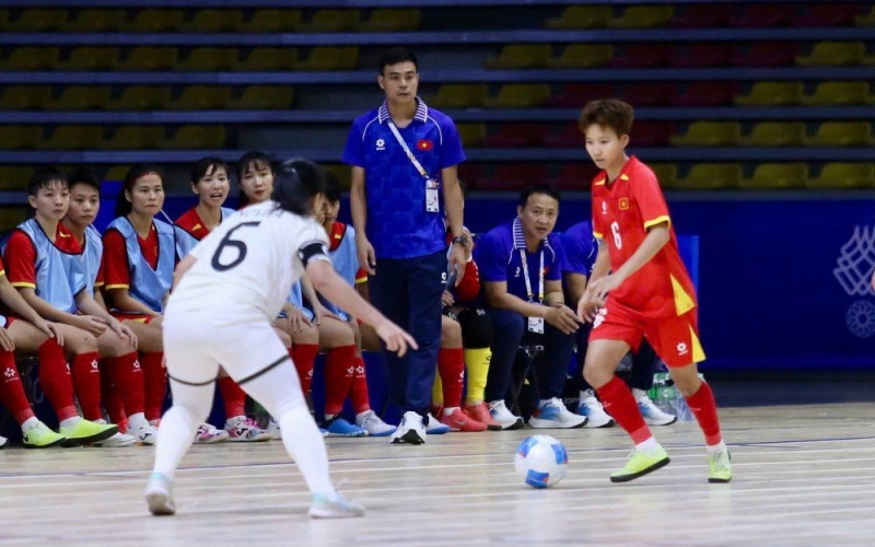 HLV futsal nữ Việt Nam chỉ thẳng lý do giành được HCV SEA Games