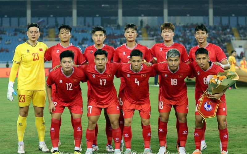 ĐT Việt Nam so tài với 3 đội Hàn Quốc trước AFF Cup