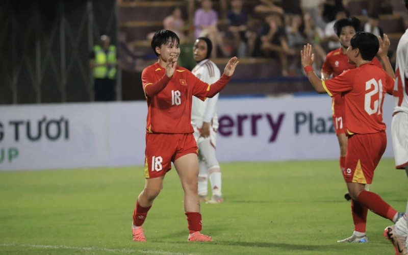 Trực tiếp nữ Việt Nam 5-0 UAE: Hoàn toàn áp đảo