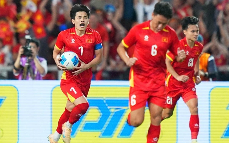 Trực tiếp U22 Việt Nam 2-2 U22 Thái Lan: Gỡ hòa cảm xúc