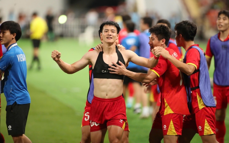 Đánh bại Thái Lan, U22 Việt Nam vô địch SEA Games 33