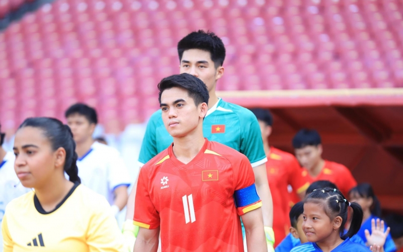 Chưa đá phút nào, đội trưởng U23 Việt Nam đã đi vào lịch sử