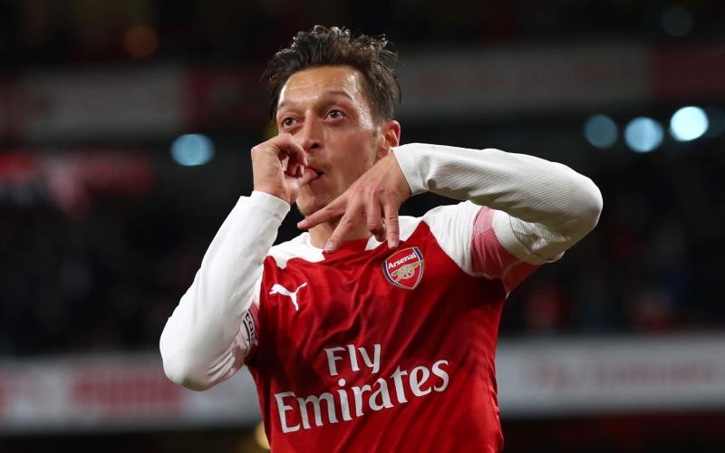 CHÍNH THỨC: Mesut Ozil đưa ra tuyên bố 'đau lòng nhất trong bóng đá', fan Arsenal 'đẫm lệ'