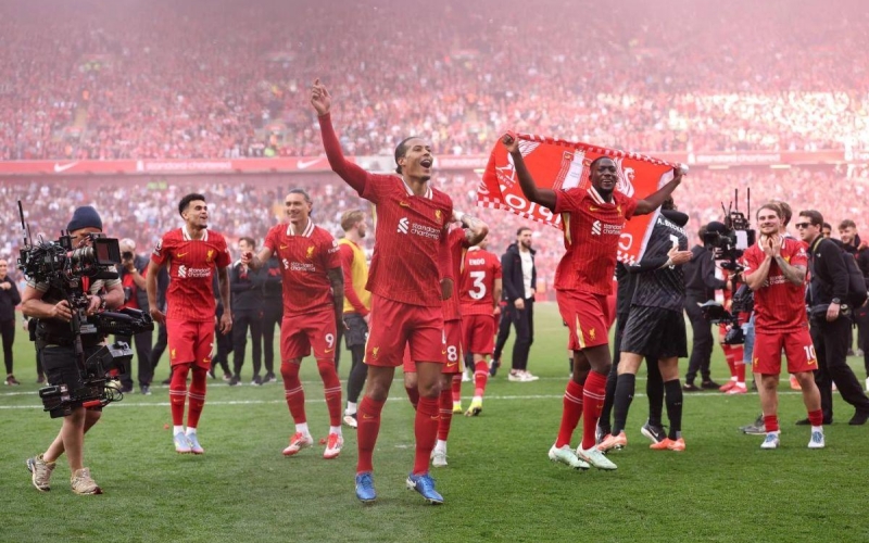 Liverpool nhận thưởng khủng sau chức vô địch EPL 2024/25