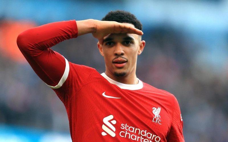 Khi trái tim Trent Alexander-Arnold rẽ lối về phía Bernabéu