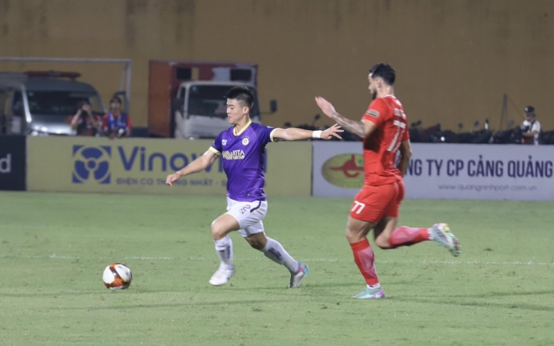 Trực tiếp Hà Nội 0-0 Viettel: Nhập cuộc hứng khởi