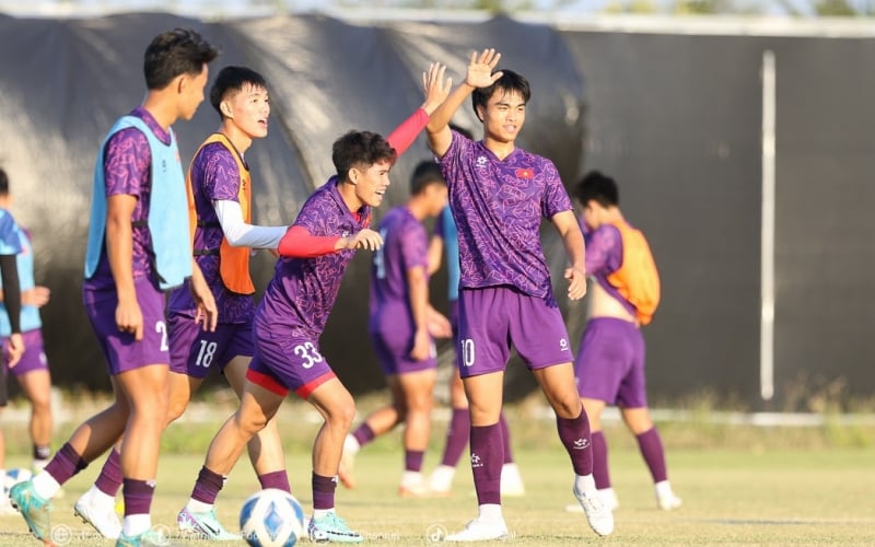 Bị loại sớm, U19 Việt Nam giải tỏa tâm lý trước trận chia tay