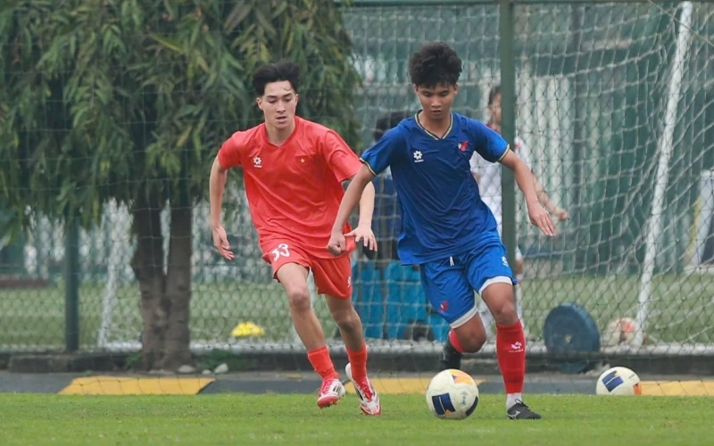 Sao Việt kiều Hà Lan ghi điểm ở trận U17 Việt Nam thắng 3-0