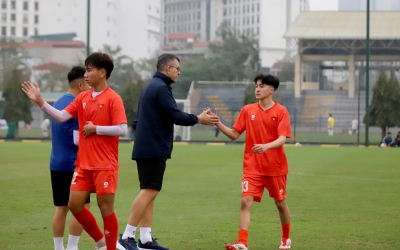 HLV Brazil ra quyết định về U17 Việt Nam trước ngày sang Qatar