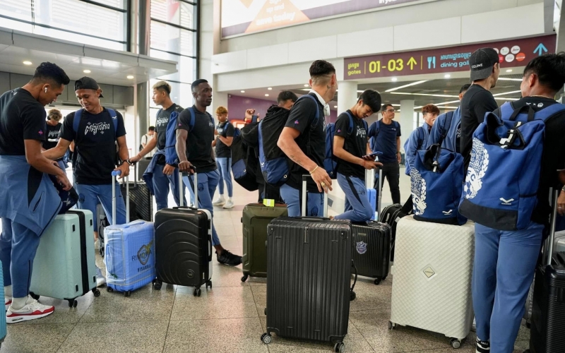 Campuchia 'khăn gói' lên đường sang giao hữu với ĐT Việt Nam