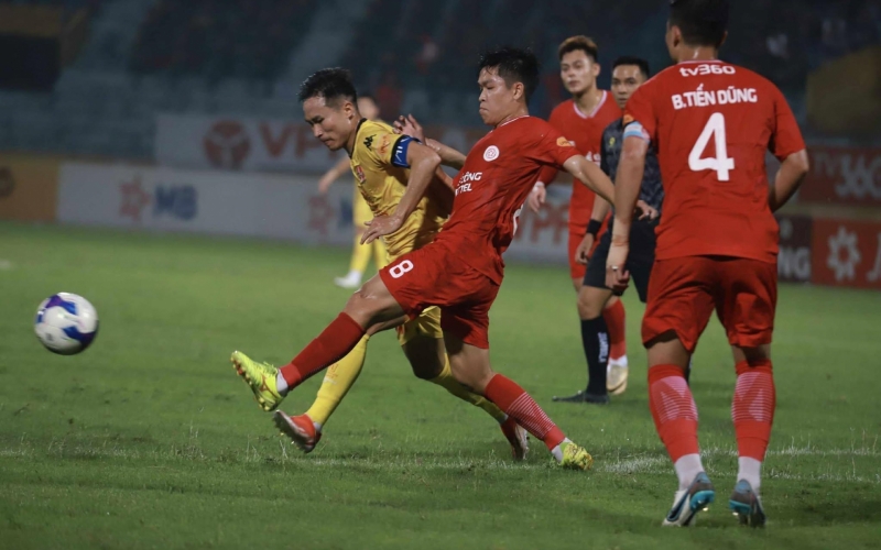 Trực tiếp Viettel 0-0 Hải Phòng: Ép sân nghẹt thở