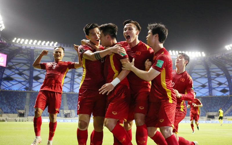 BXH FIFA mới nhất: Việt Nam ngồi không cũng tăng bậc, Thái Lan tụt dốc không phanh