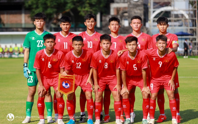 Trực tiếp U16 Việt Nam 1-1 U16 Campuchia: Về vạch xuất phát