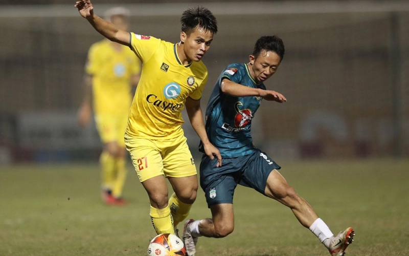 Trực tiếp Thanh Hoá 0-0 HAGL: Chủ nhà bỏ lỡ liên tục