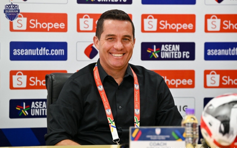 HLV Buriram United: 'Tôi thực sự hài lòng khi hoà được CAHN'