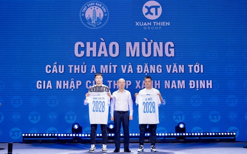 Nhà vô địch Nam Định chính thức công bố 2 tân binh