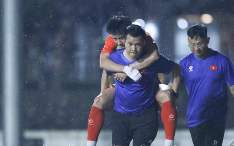 U23 Việt Nam chia tay cầu thủ đầu tiên