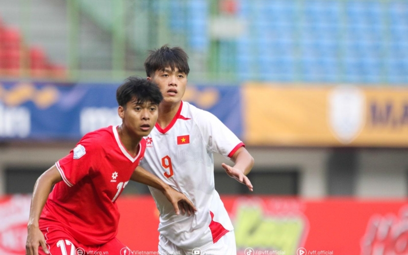 Đình Bắc chấn thương, HLV Kim Sang Sik đặt niềm tin vào ngôi sao HAGL