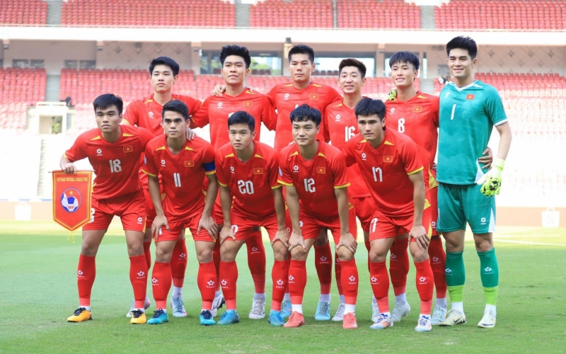 Trực tiếp U23 Việt Nam 0-0 U23 Philippines: Tranh đấu hấp dẫn