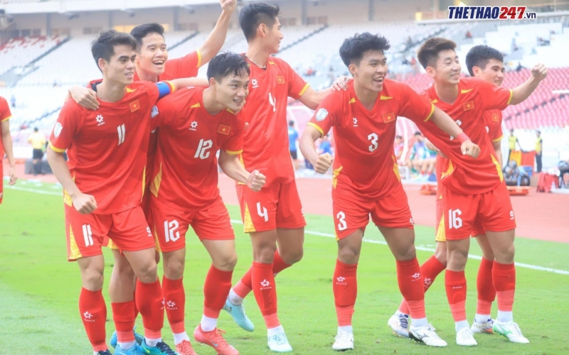 Trực tiếp U23 Việt Nam 2-1 U23 Philippines: Xuân Bắc nâng tỉ số