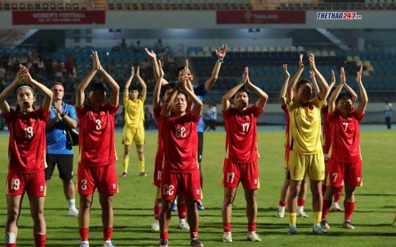 ĐT nữ Việt Nam giành HCB SEA Games 33: Hãy cứ ngẩng cao đầu!