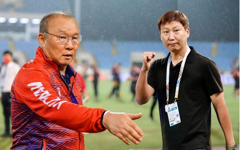 HLV Park Hang Seo chúc mừng U22 VN giành HCV SEA Games, tiết lộ chi tiết đặc biệt về HLV Kim Sang Sik