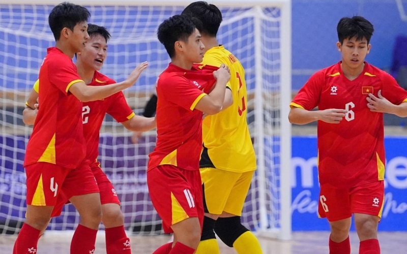 Thua ngược 1-2 Thái Lan, U19 Việt Nam vào bán kết với ngôi nhì bảng